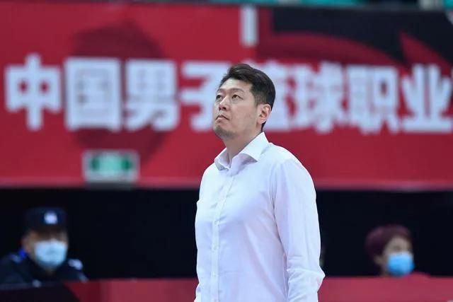 毒蛇电影官网